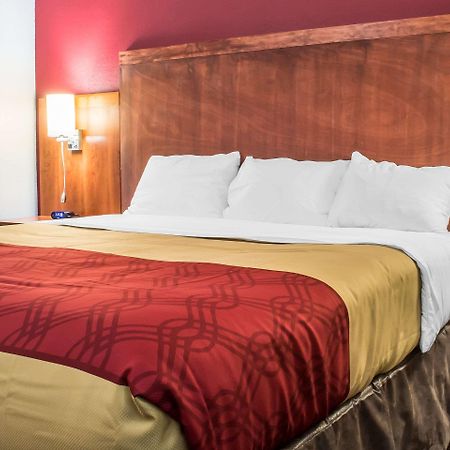 Econo Lodge Brockport Экстерьер фото